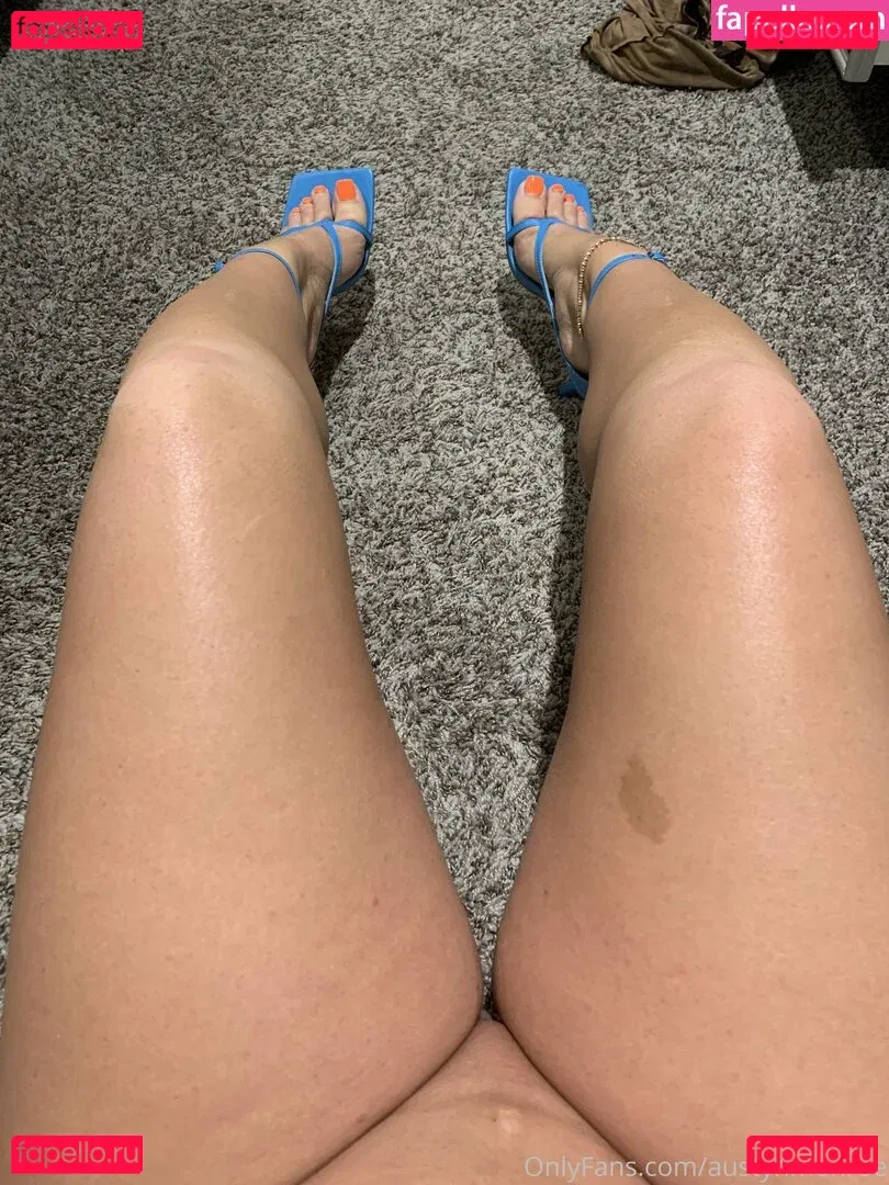 austynmonroe Onlyfans Photo Gallery 