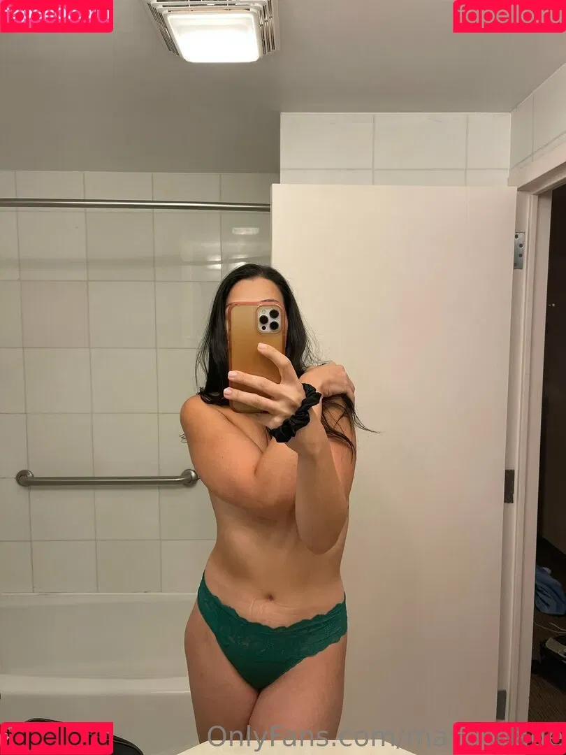 mayaspage Onlyfans Photo Gallery 