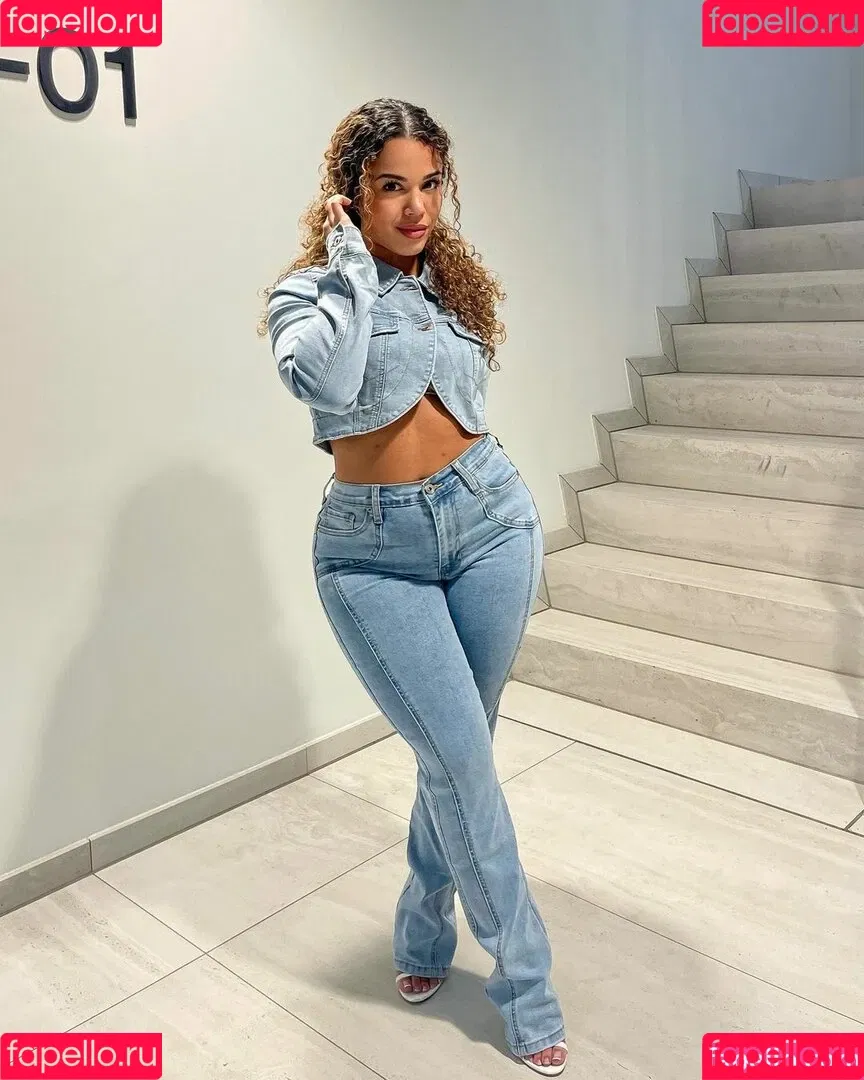 fitforcalis Onlyfans Photo Gallery 