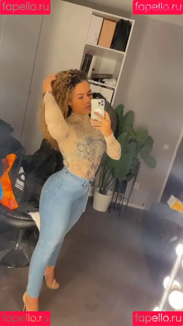 fitforcalis Onlyfans Photo Gallery 