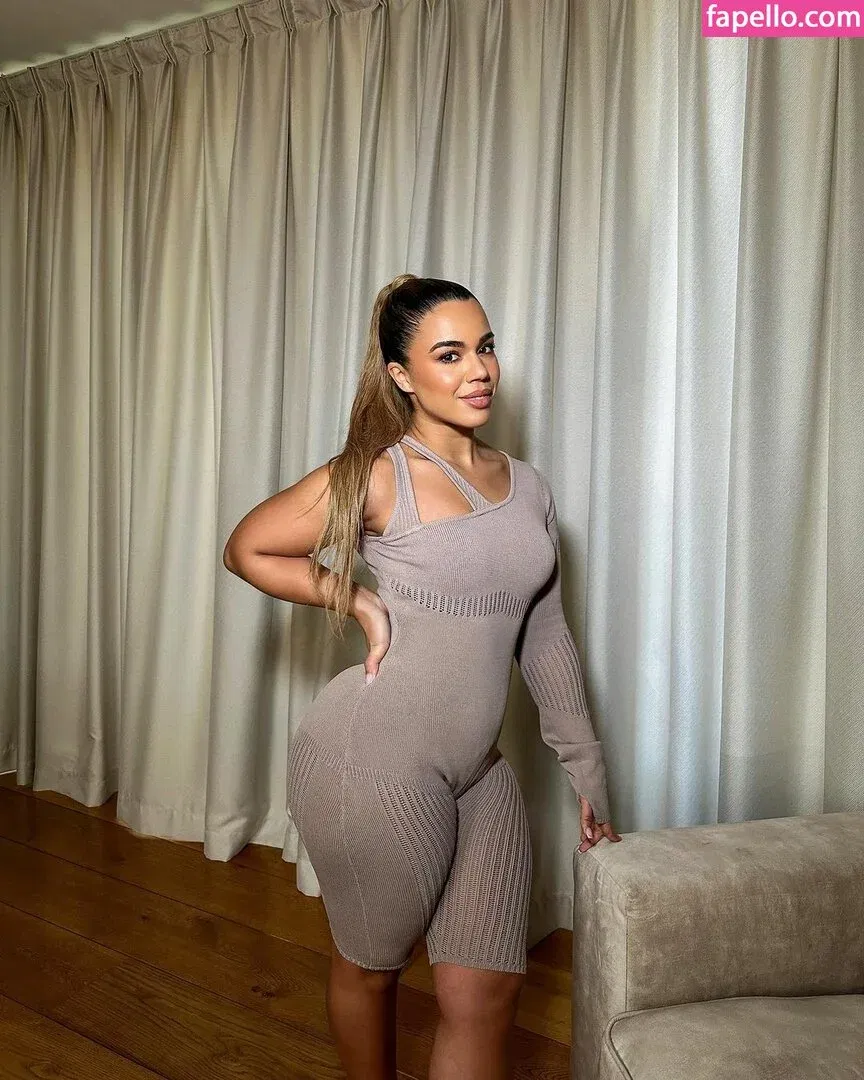 fitforcalis Onlyfans Photo Gallery 