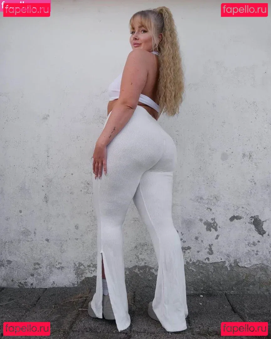 Emmahaggstrom Onlyfans Photo Gallery 