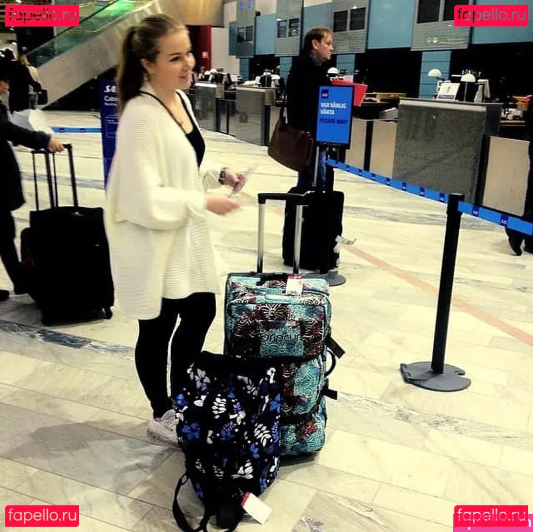 Emmahaggstrom Onlyfans Photo Gallery 