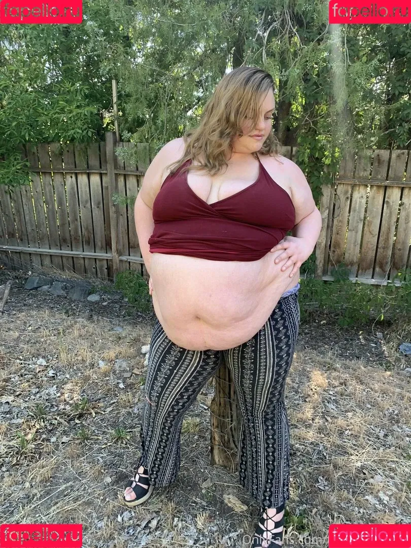 theillusiveham Onlyfans Photo Gallery 