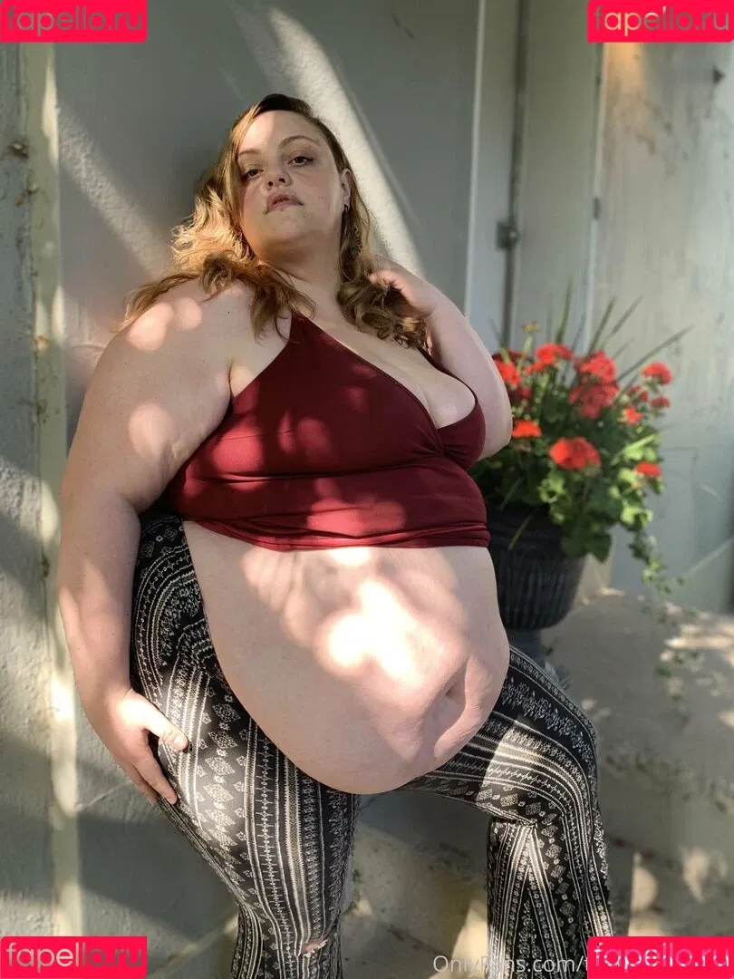 theillusiveham Onlyfans Photo Gallery 