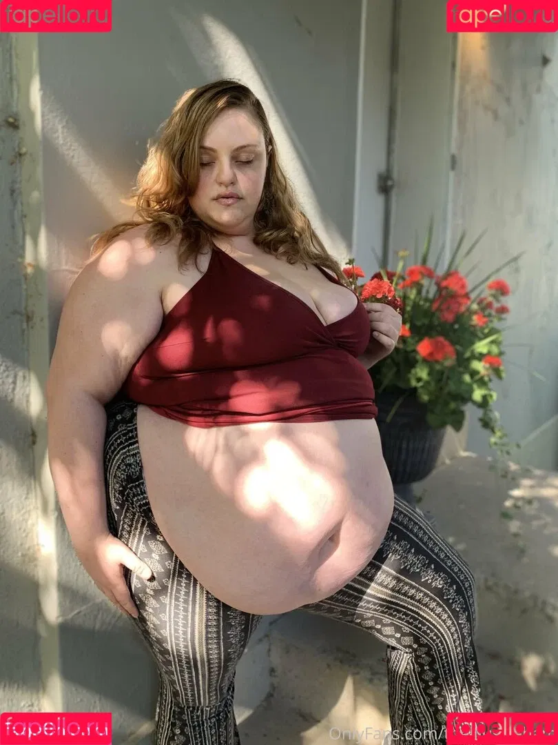 theillusiveham Onlyfans Photo Gallery 