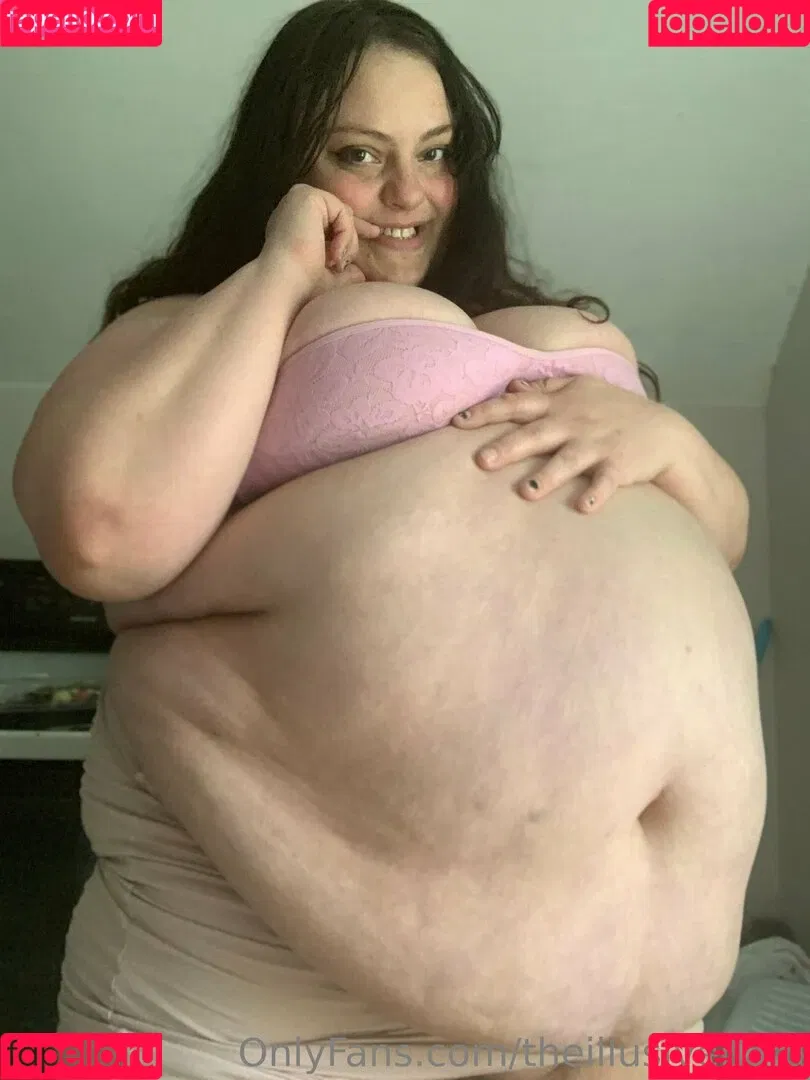 theillusiveham Onlyfans Photo Gallery 