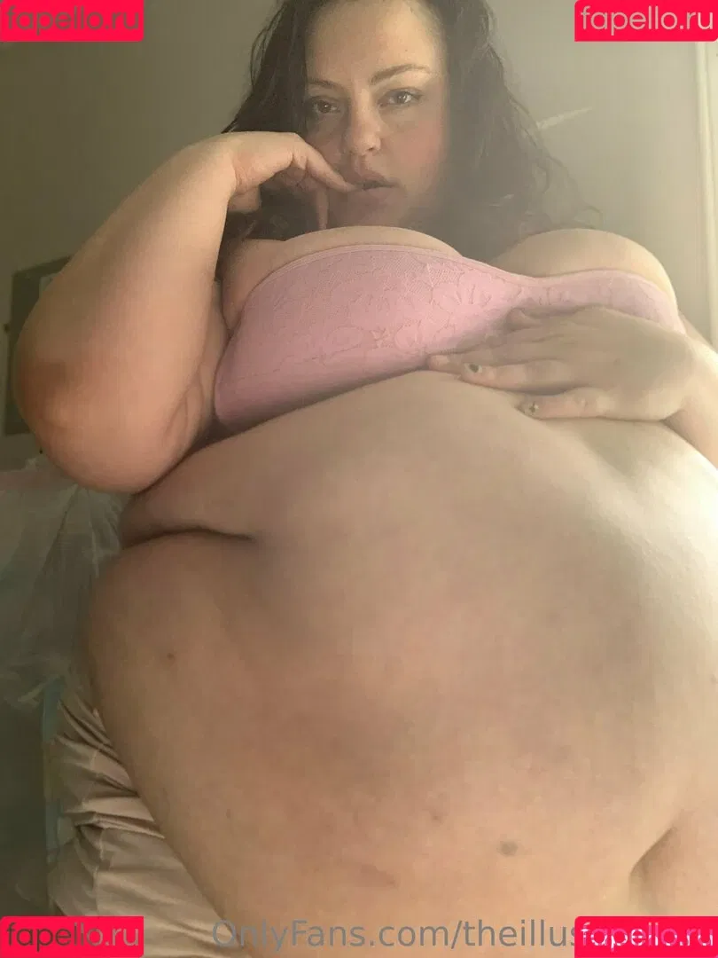 theillusiveham Onlyfans Photo Gallery 