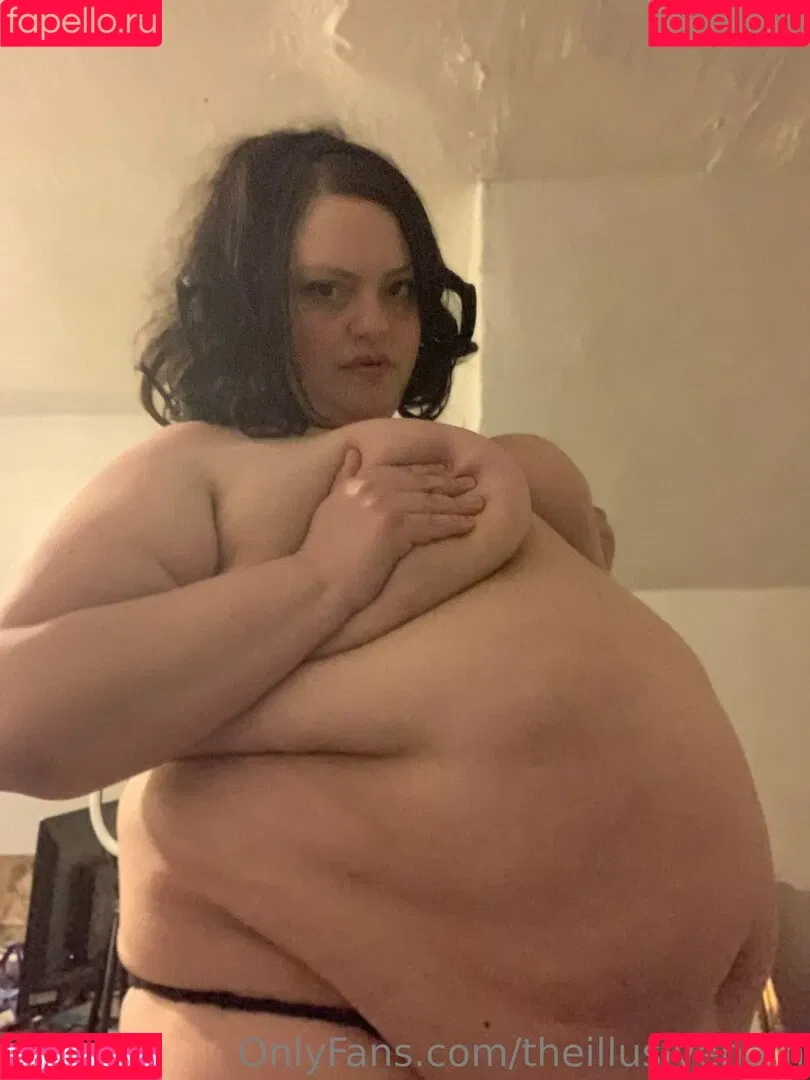 theillusiveham Onlyfans Photo Gallery 