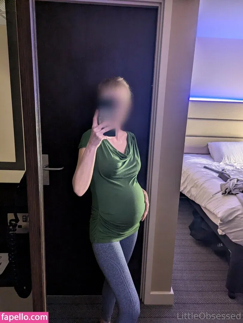 LittleObsessed Onlyfans Photo Gallery 