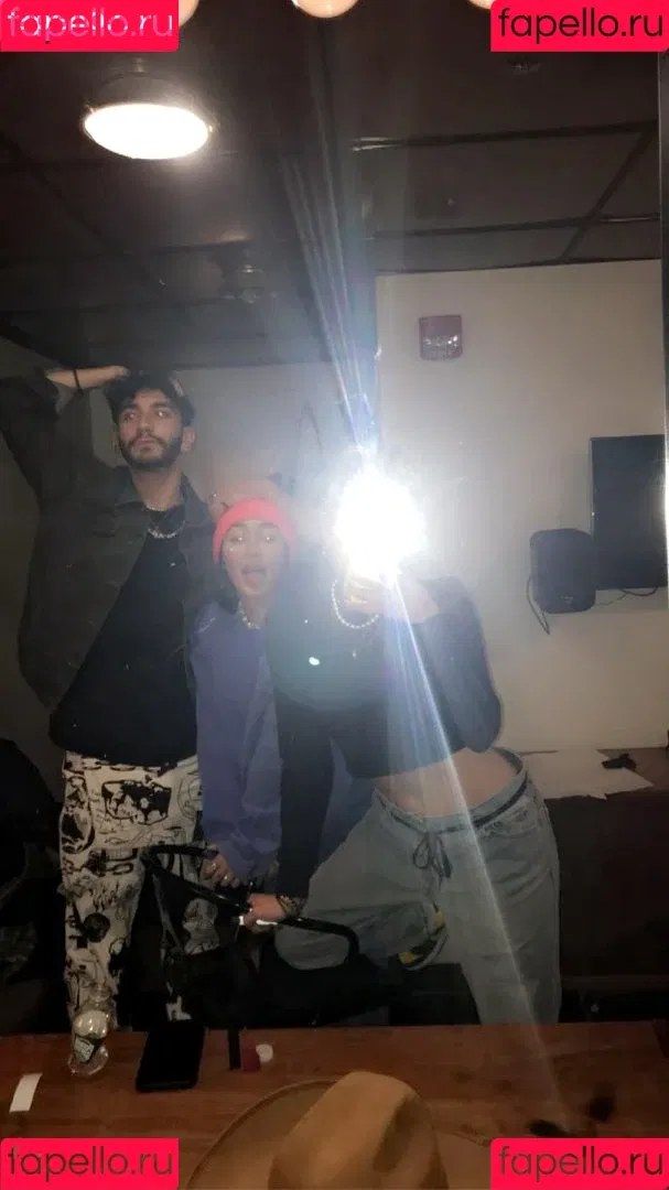 Noah Cyrus Onlyfans Photo Gallery 