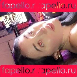 Noah Cyrus Onlyfans Photo Gallery 