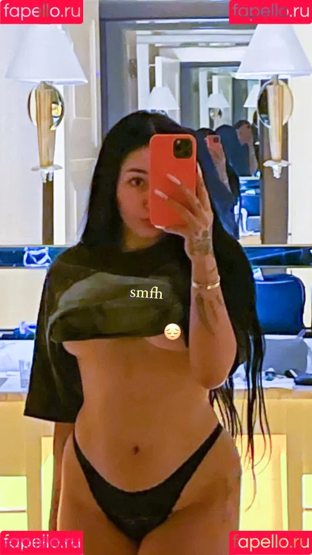 Noah Cyrus Onlyfans Photo Gallery 