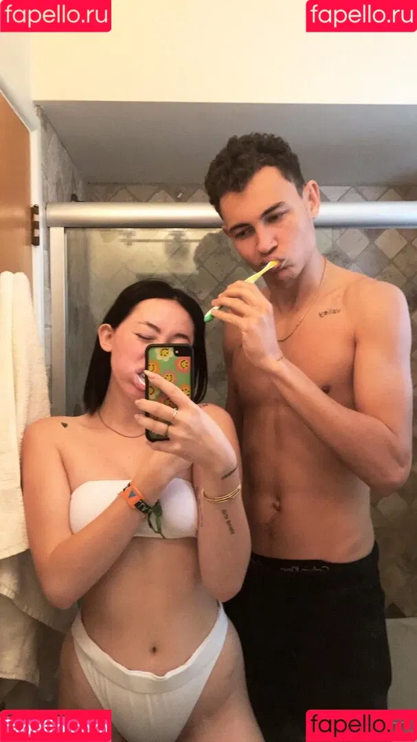 Noah Cyrus Onlyfans Photo Gallery 