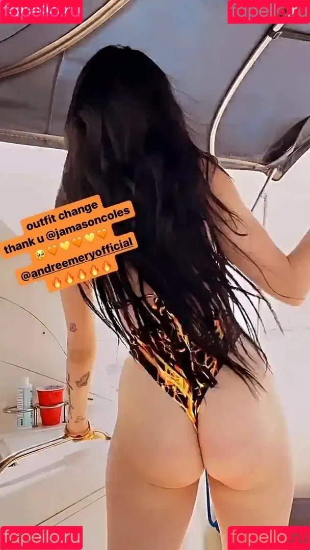 Noah Cyrus Onlyfans Photo Gallery 