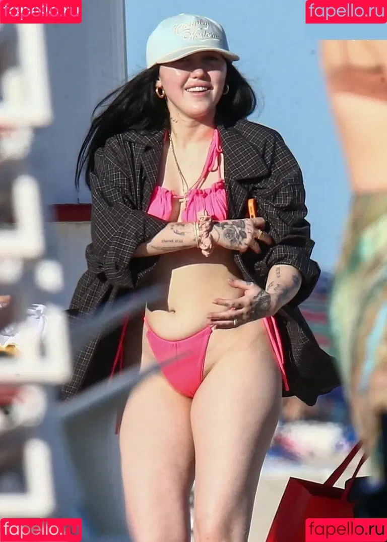 Noah Cyrus Onlyfans Photo Gallery 