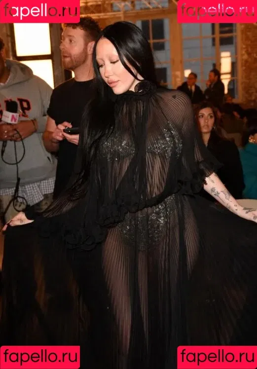 Noah Cyrus Onlyfans Photo Gallery 