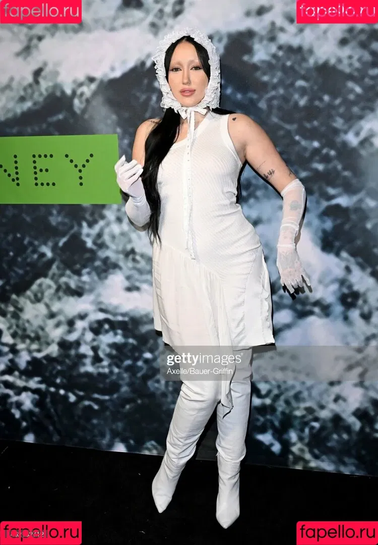 Noah Cyrus Onlyfans Photo Gallery 