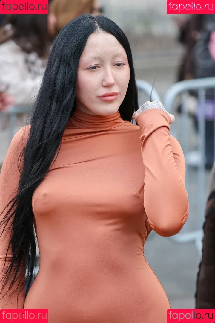 Noah Cyrus Onlyfans Photo Gallery 