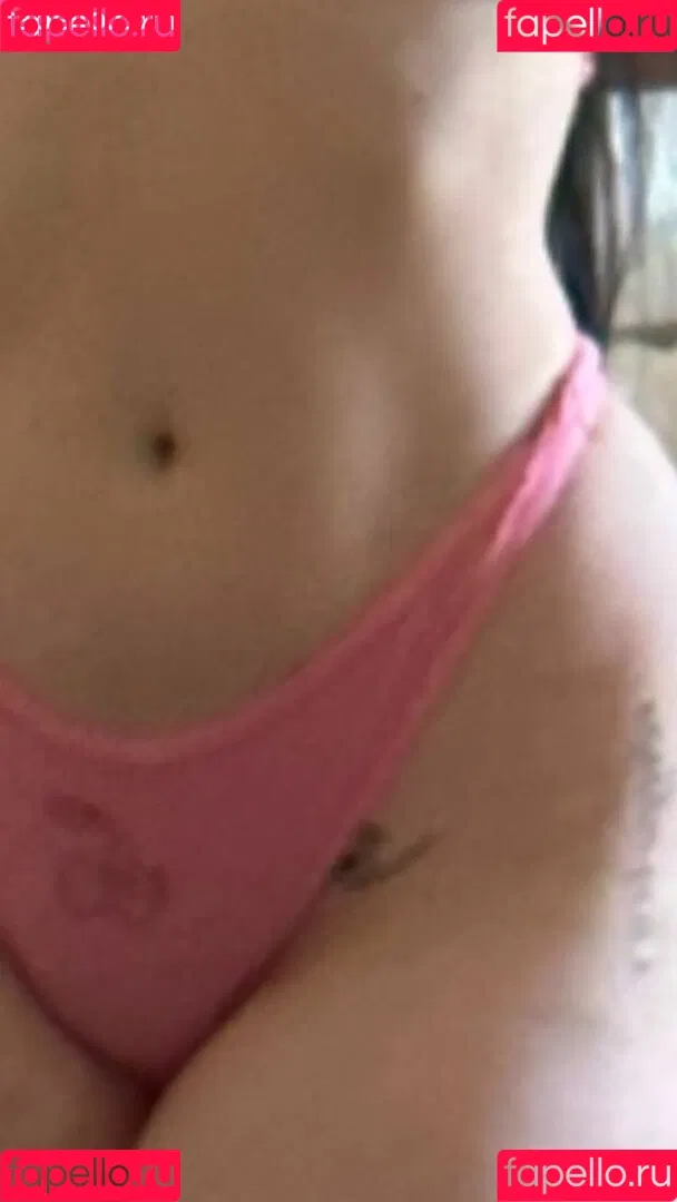 Noah Cyrus Onlyfans Photo Gallery 