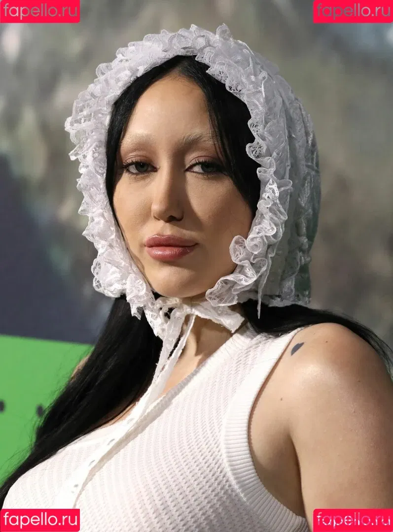 Noah Cyrus Onlyfans Photo Gallery 