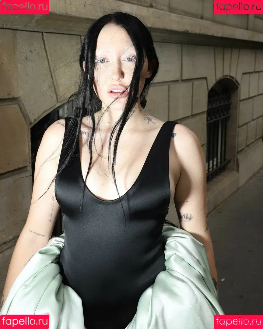 Noah Cyrus Onlyfans Photo Gallery 
