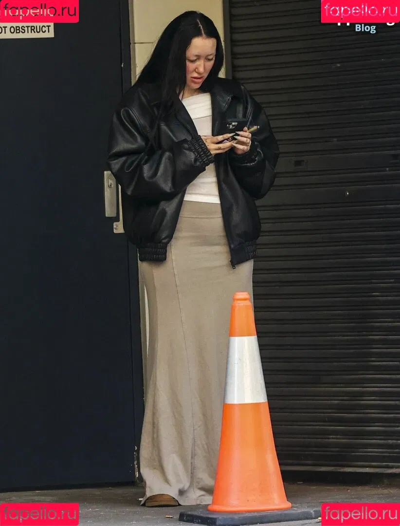 Noah Cyrus Onlyfans Photo Gallery 