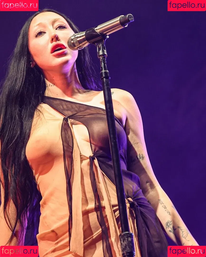 Noah Cyrus Onlyfans Photo Gallery 