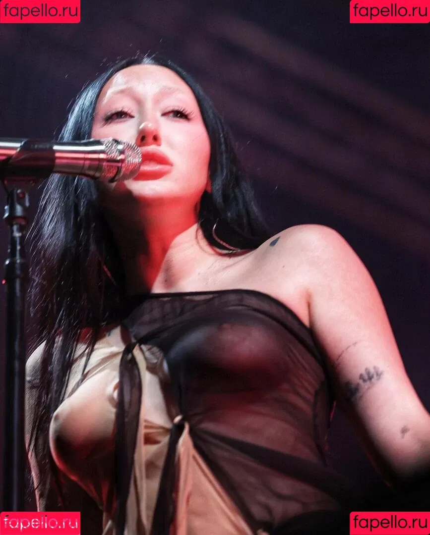 Noah Cyrus Onlyfans Photo Gallery 