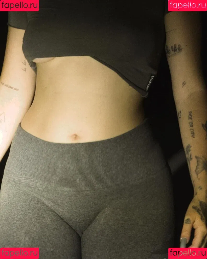 Noah Cyrus Onlyfans Photo Gallery 