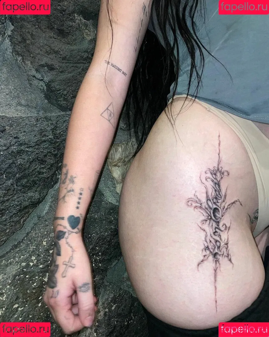 Noah Cyrus Onlyfans Photo Gallery 