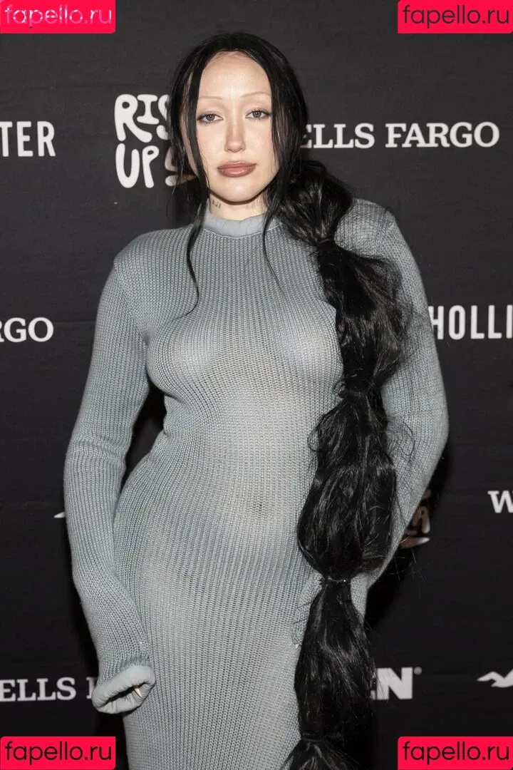 Noah Cyrus Onlyfans Photo Gallery 
