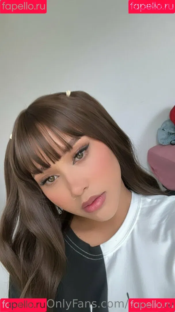 valengg Onlyfans Photo Gallery 