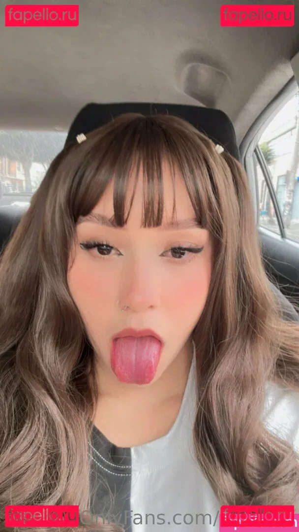 valengg Onlyfans Photo Gallery 