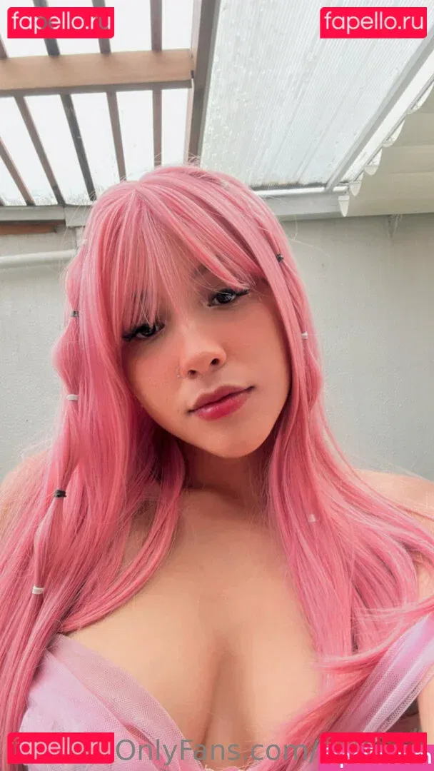 valengg Onlyfans Photo Gallery 