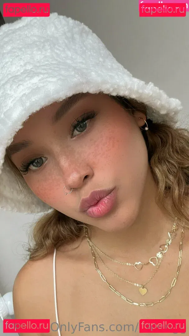 valengg Onlyfans Photo Gallery 