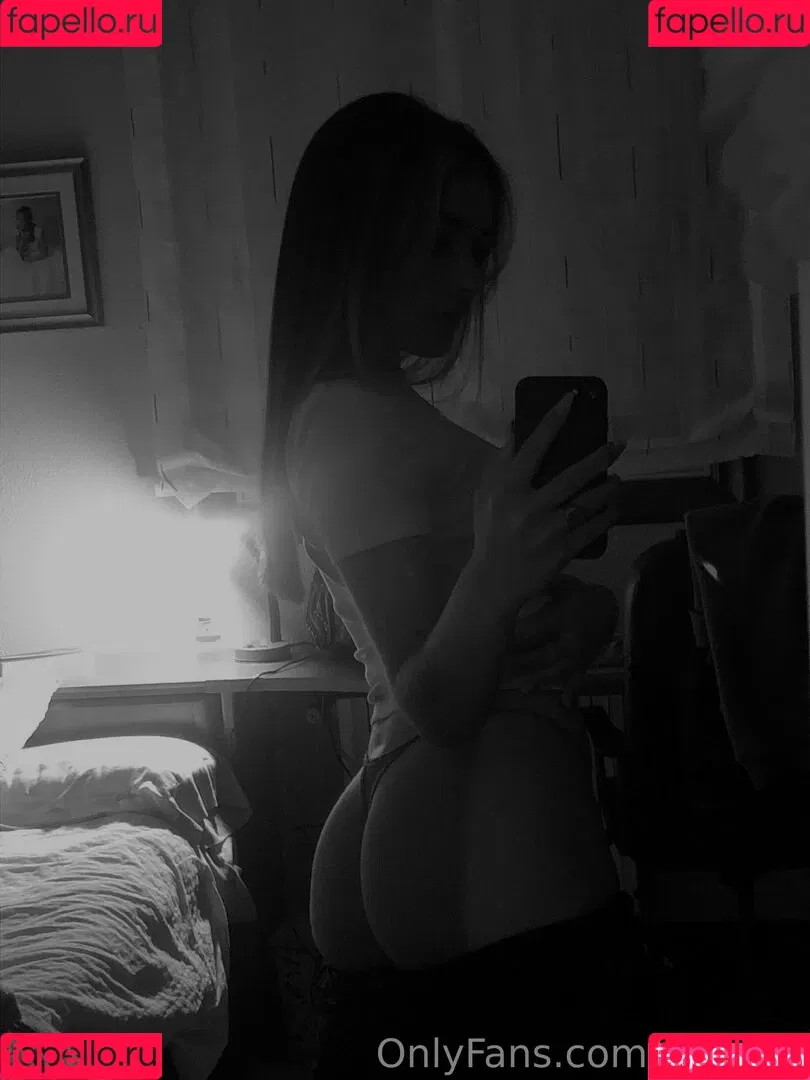 annv19 Onlyfans Photo Gallery 