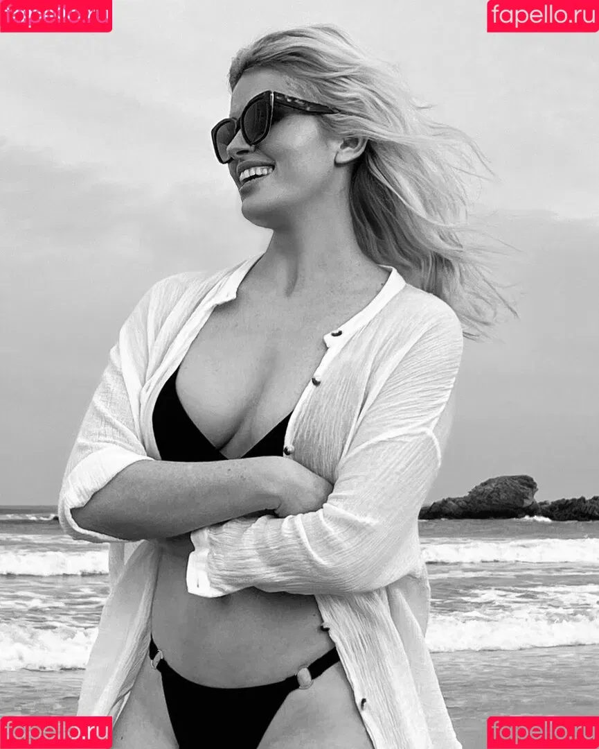 Adriana Abenia Onlyfans Photo Gallery 