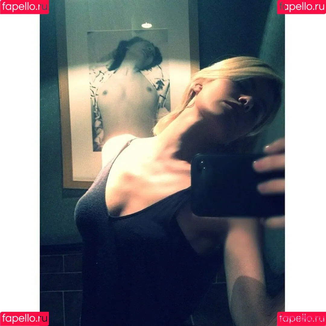 Adriana Abenia Onlyfans Photo Gallery 