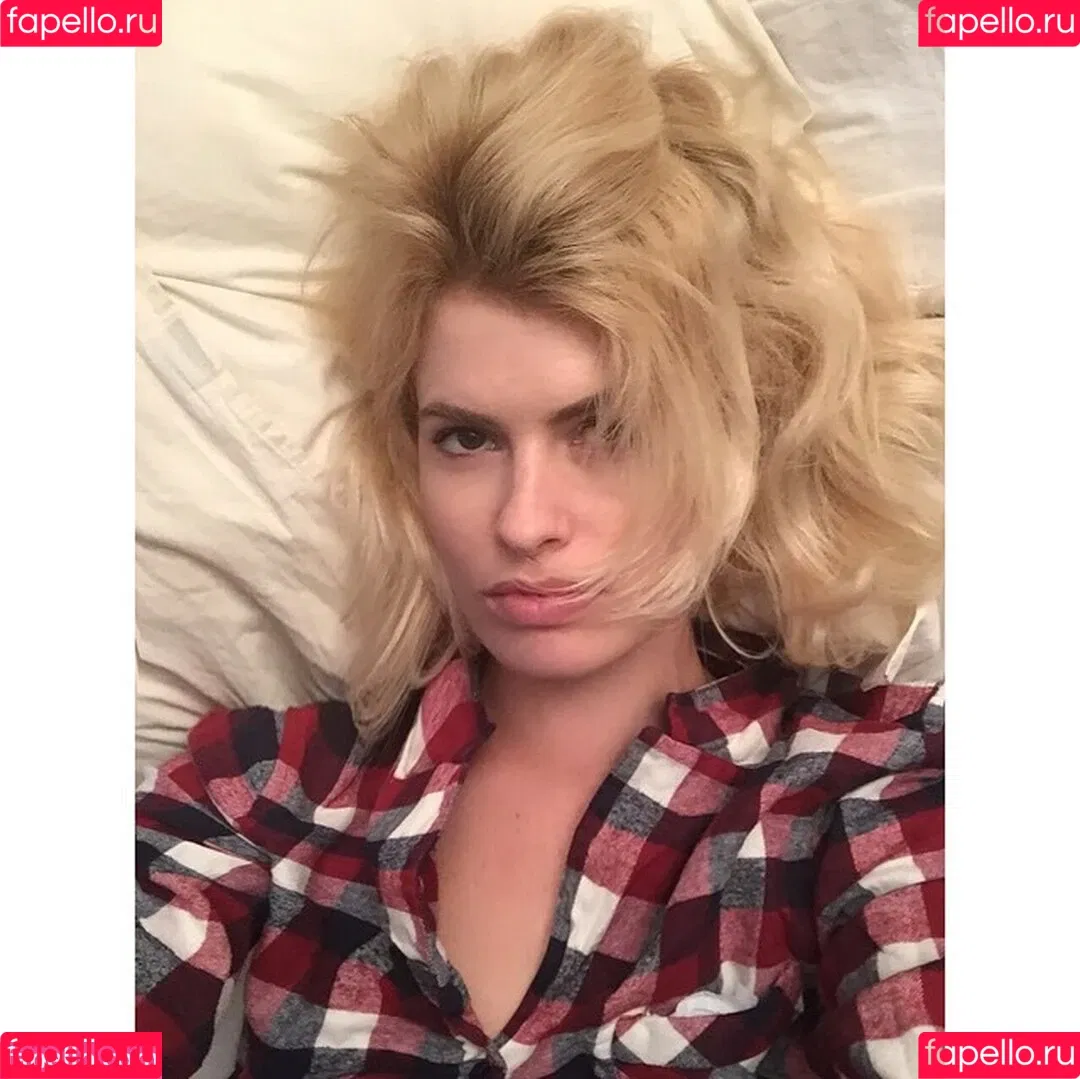 Adriana Abenia Onlyfans Photo Gallery 