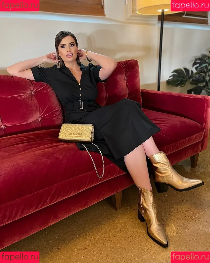 Adriana Abenia Onlyfans Photo Gallery 