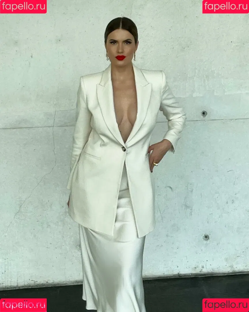 Adriana Abenia Onlyfans Photo Gallery 