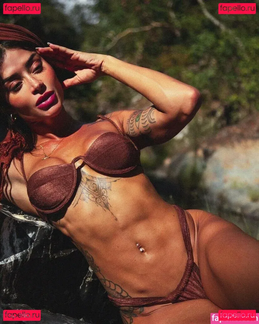 Aline Riscado Onlyfans Photo Gallery 