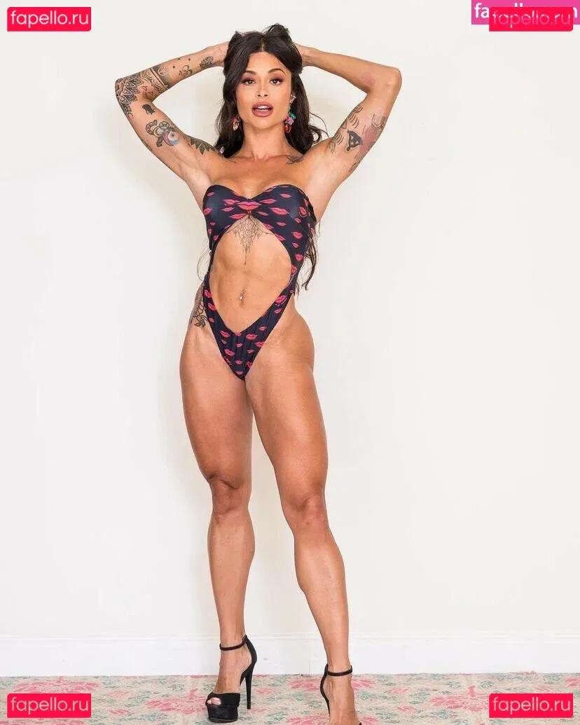 Aline Riscado Onlyfans Photo Gallery 