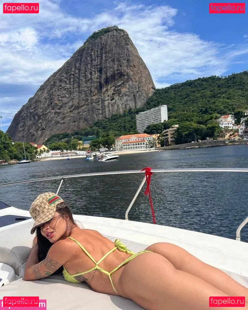 Aline Riscado Onlyfans Photo Gallery 