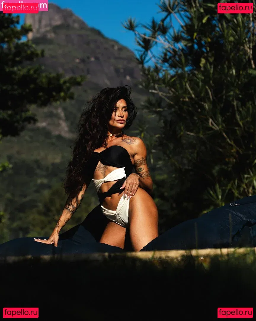 Aline Riscado Onlyfans Photo Gallery 