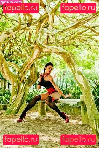 Aline Riscado Onlyfans Photo Gallery 