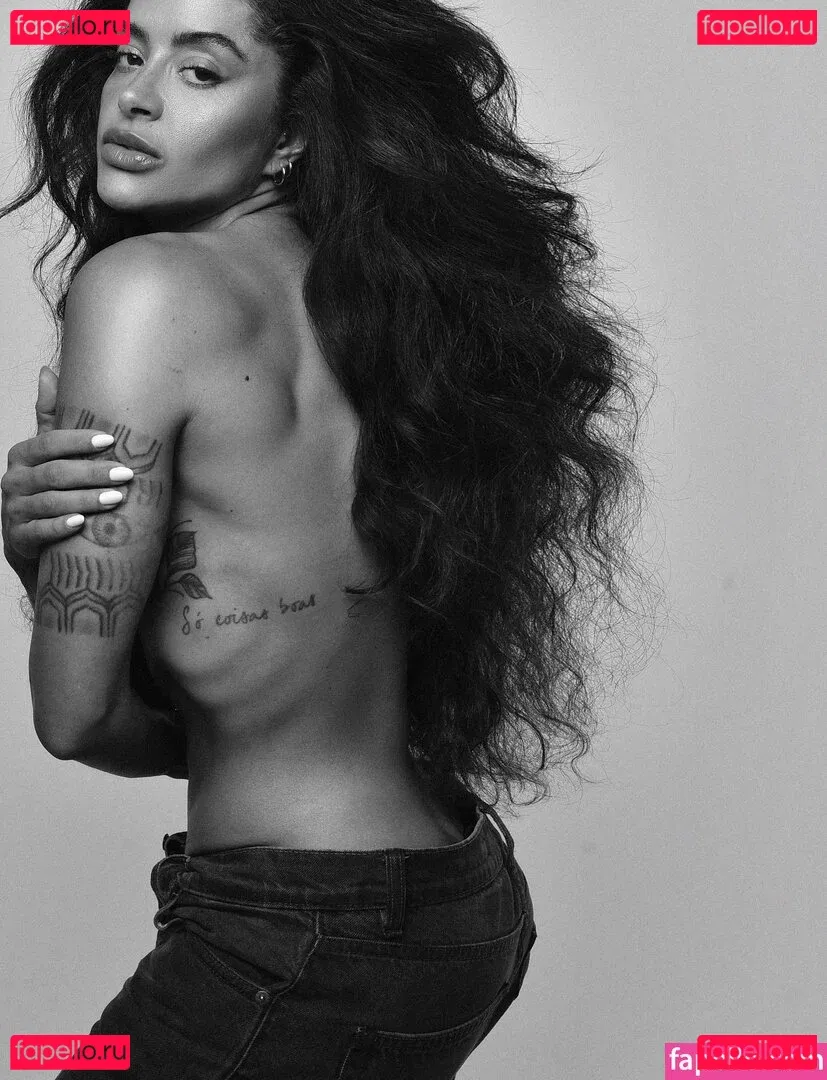 Aline Riscado Onlyfans Photo Gallery 