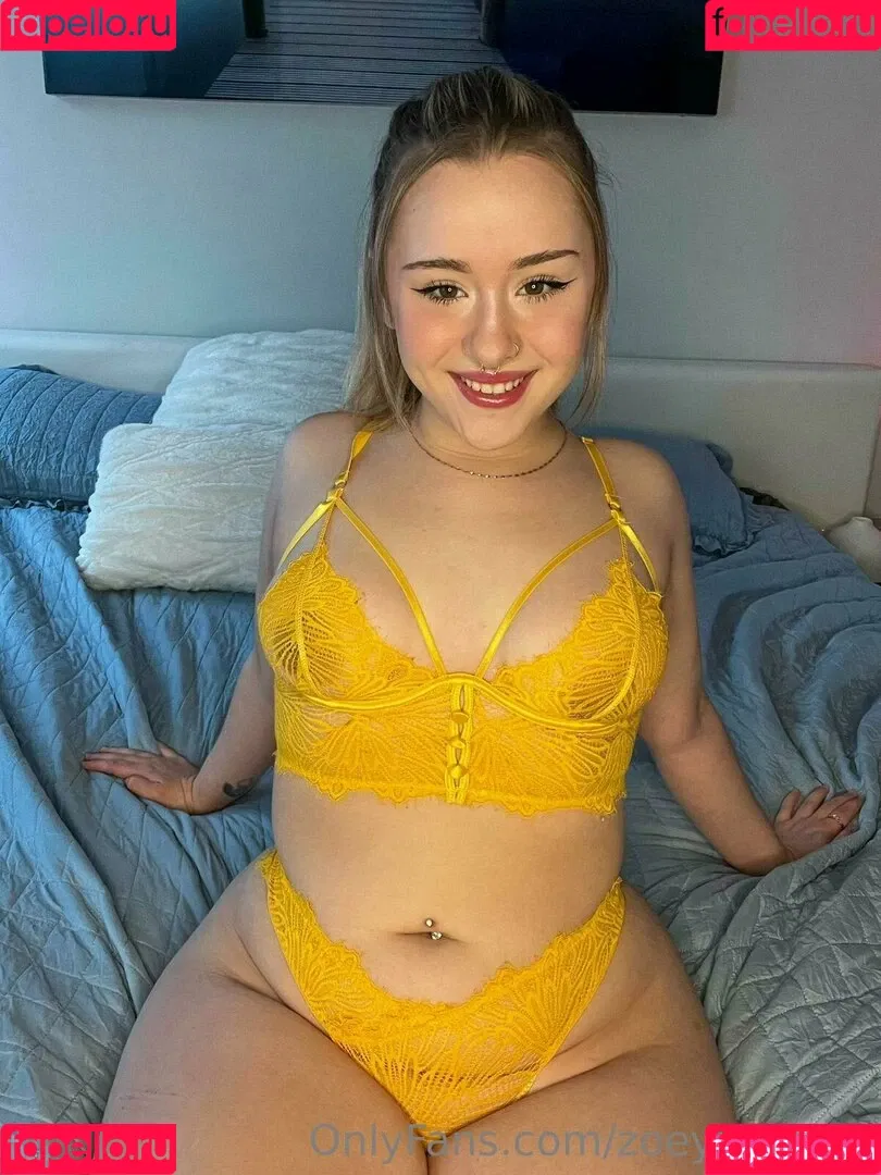 zoeyusofree Onlyfans Photo Gallery 