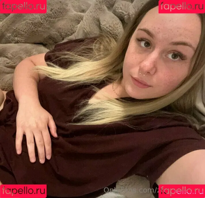 zoeyusofree Onlyfans Photo Gallery 